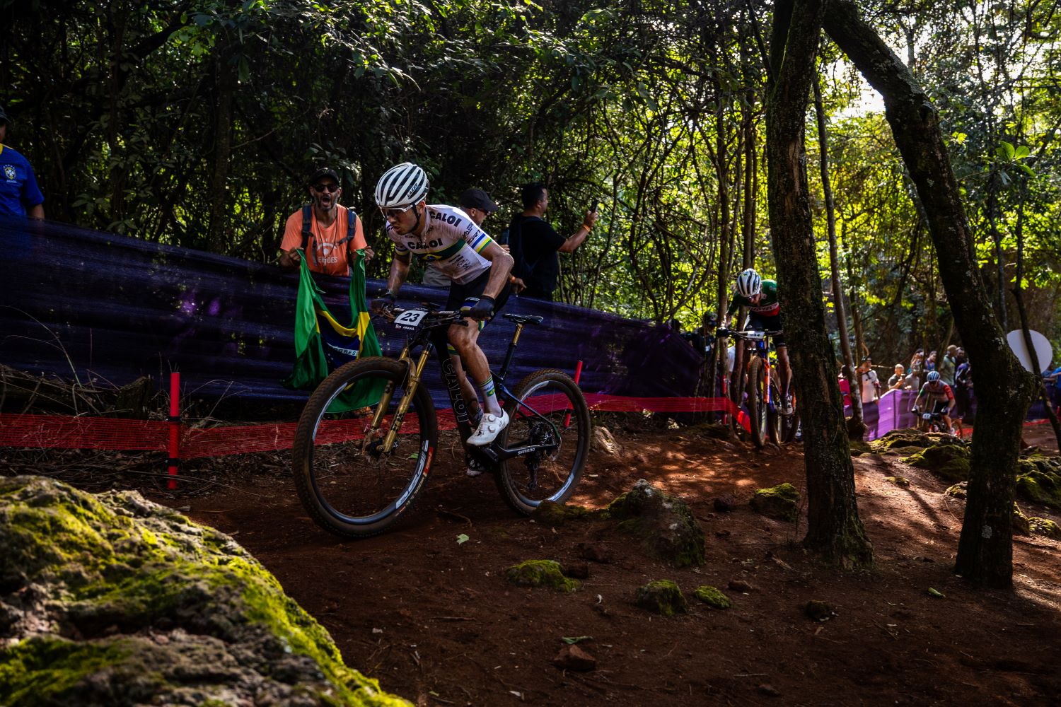 Galinski repete o bom desempenho na 2ª  etapa da Copa do Mundo de XCO  com o 12º lugar - foto: Fabio Piva/Red Bull Content Pool