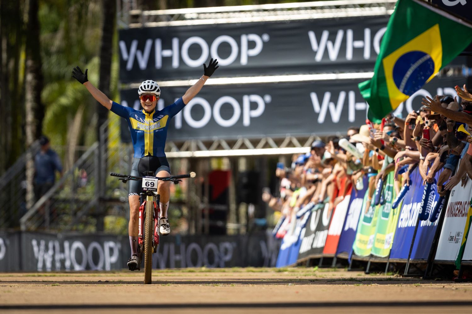 Jenny Risveeds tem bom desempenho quando corre no Brasil - além da medalha de ouro na Rio 2016, venceu 2 etapas da Copa do Mundo  - foto: UCI-WBD-Michal Cerveny